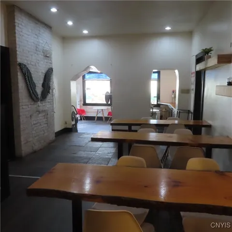 $3,700 | 600 Burnet Avenue, Syracuse, NY 13203