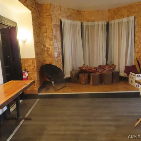 $3,700 | 600 Burnet Avenue, Syracuse, NY 13203