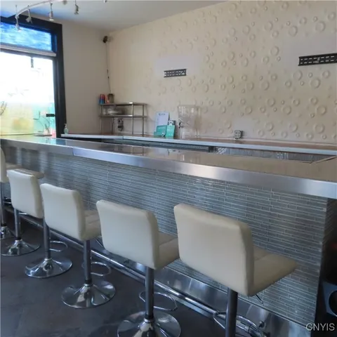 $3,700 | 600 Burnet Avenue, Syracuse, NY 13203