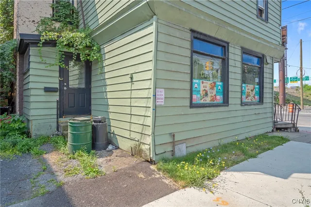 $3,700 | 600 Burnet Avenue, Syracuse, NY 13203