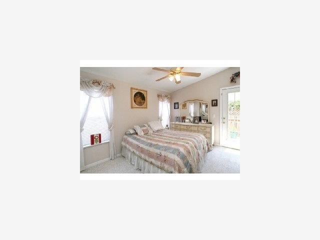 2155 Wharf Road, Unit 11 Capitola, CA 95010 - Photo 8 of 9 Gallery Image 8