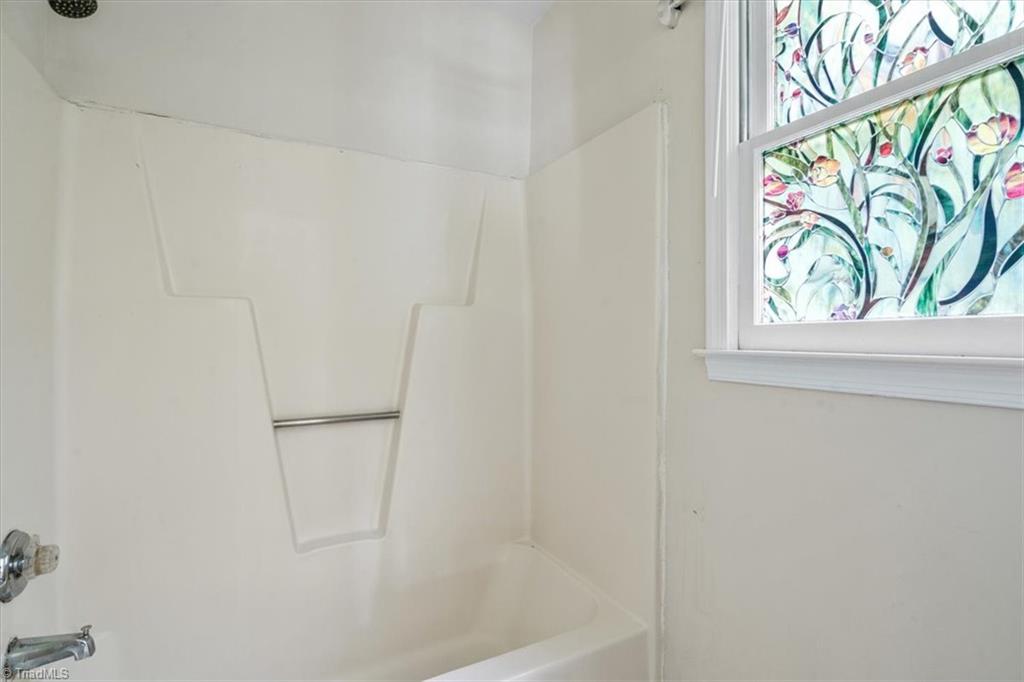 511 Apple Ridge Road Greensboro, NC 27406 - Photo 17 of 44 Gallery Image 17