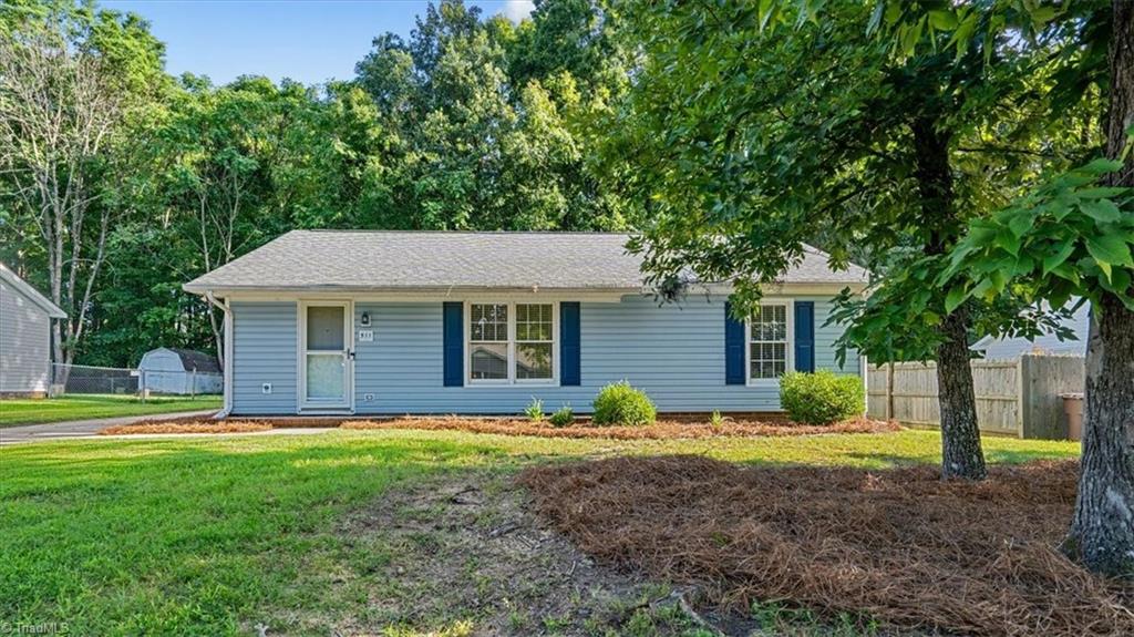 511 Apple Ridge Road Greensboro, NC 27406 - Photo 2 of 44 Gallery Image 2
