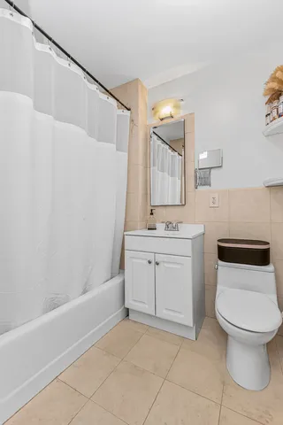 $850,000 | 2601 Frederick Douglass Boulevard, Unit 4A | Central Harlem