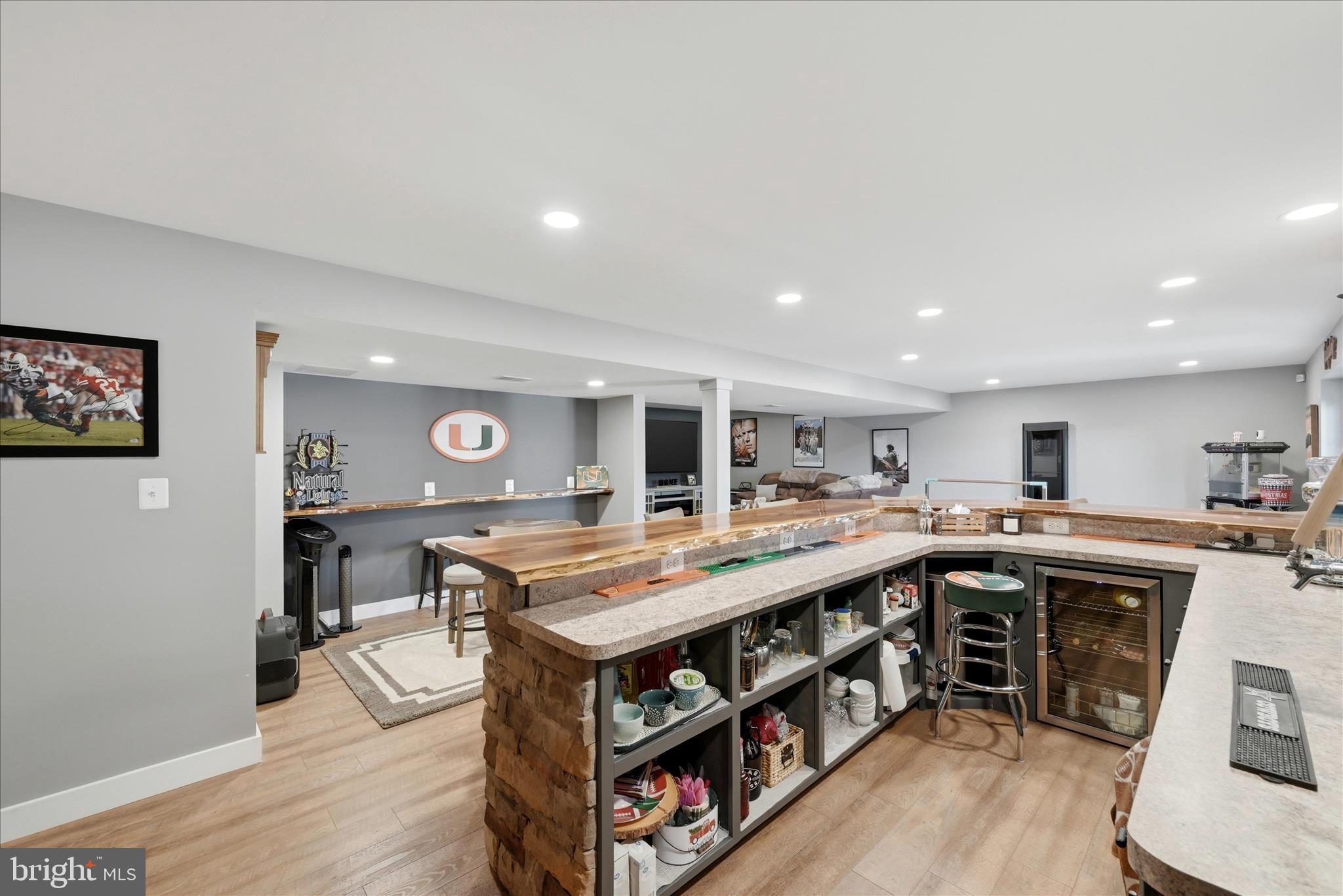 111 Decatur Circle Stephens City, VA 22655 - Photo 50 of 70 a large kitchen with a table and chairs in it