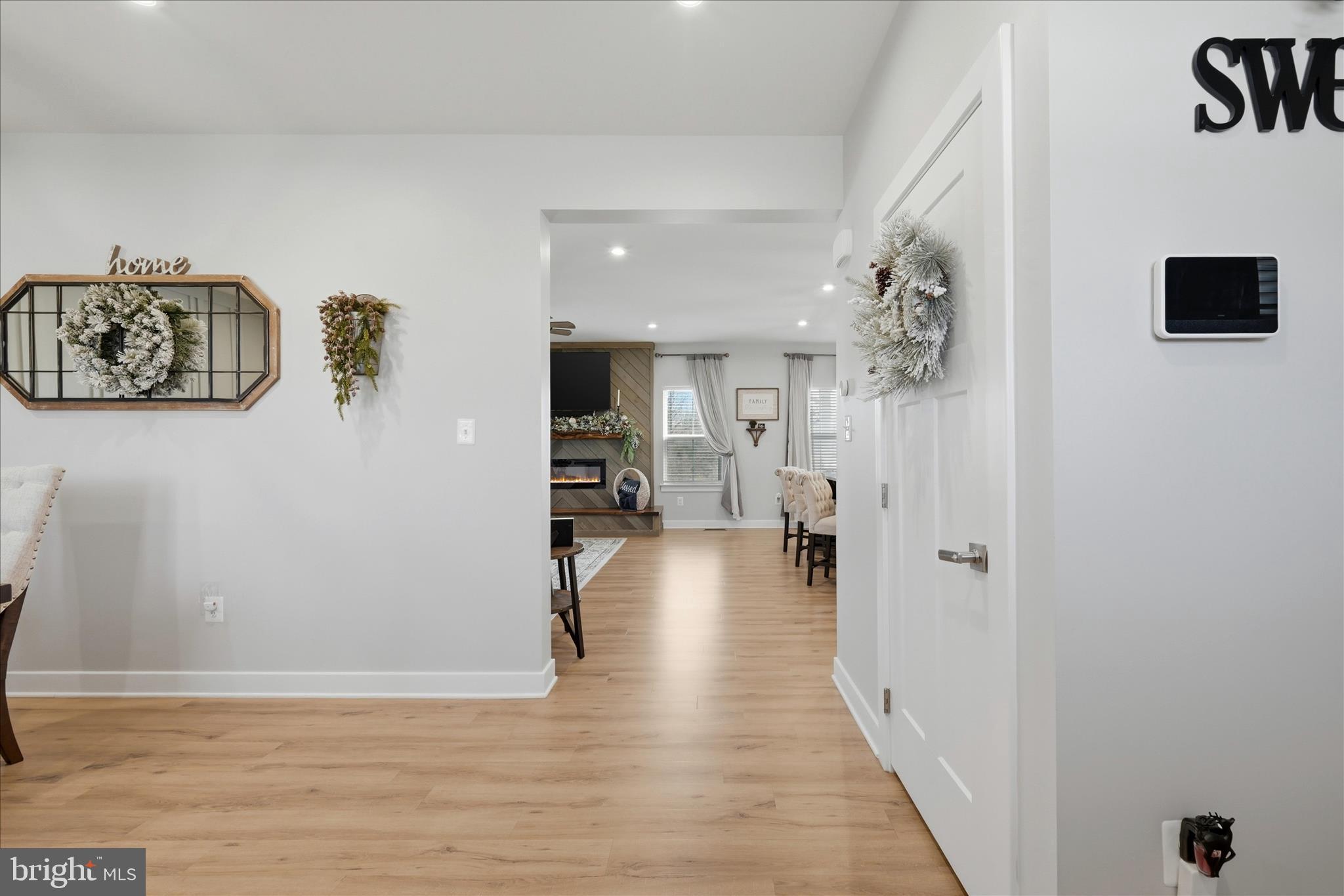 111 Decatur Circle Stephens City, VA 22655 - Photo 8 of 70 Entryway