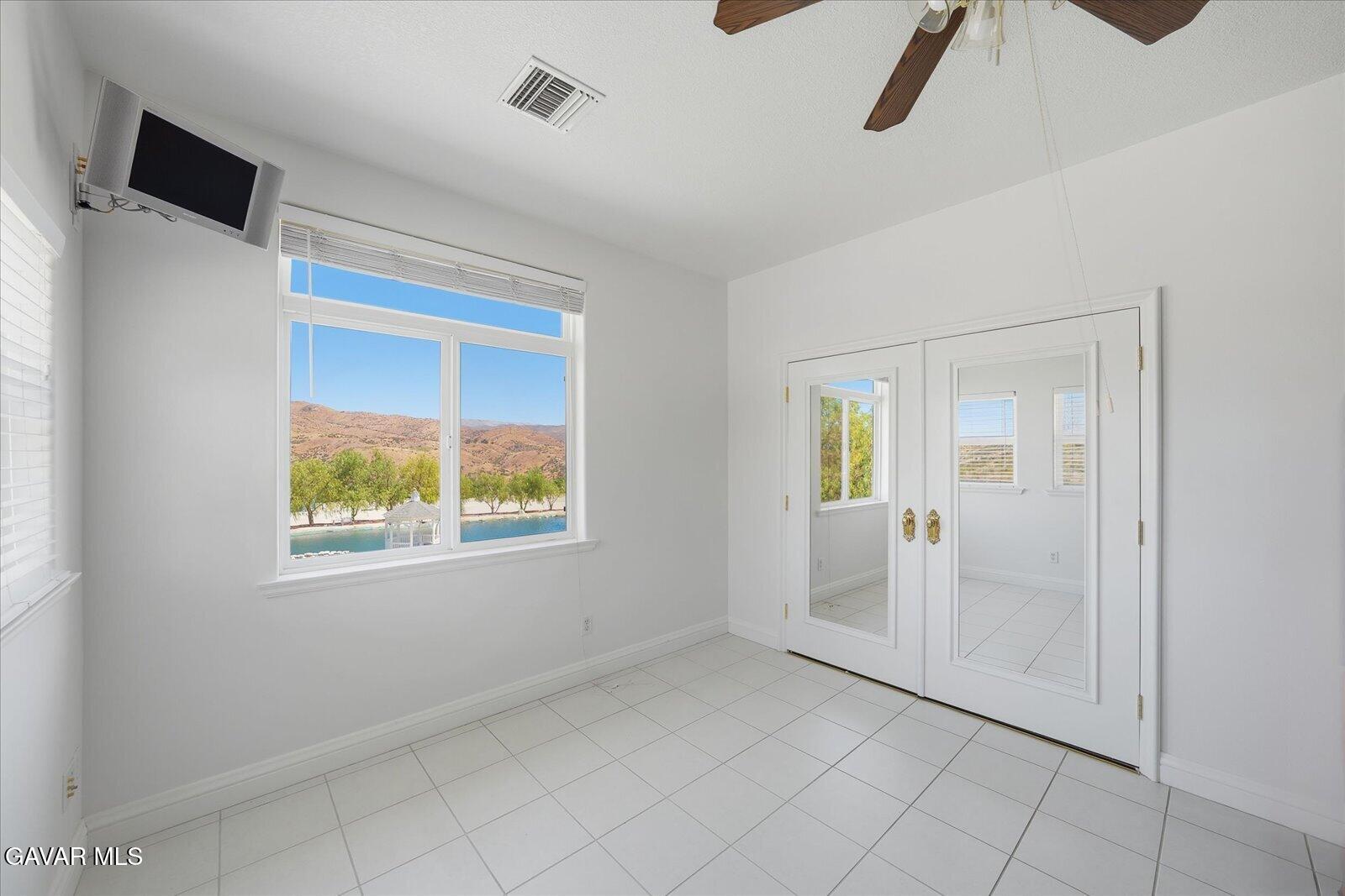 7650 Soledad Canyon Road Acton, CA 93510 - Photo 54 of 94 064-Laundry
