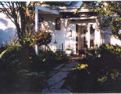 637 Cahoone Road Coventry, RI 02827 - Photo 1 of 5 Exterior Front.