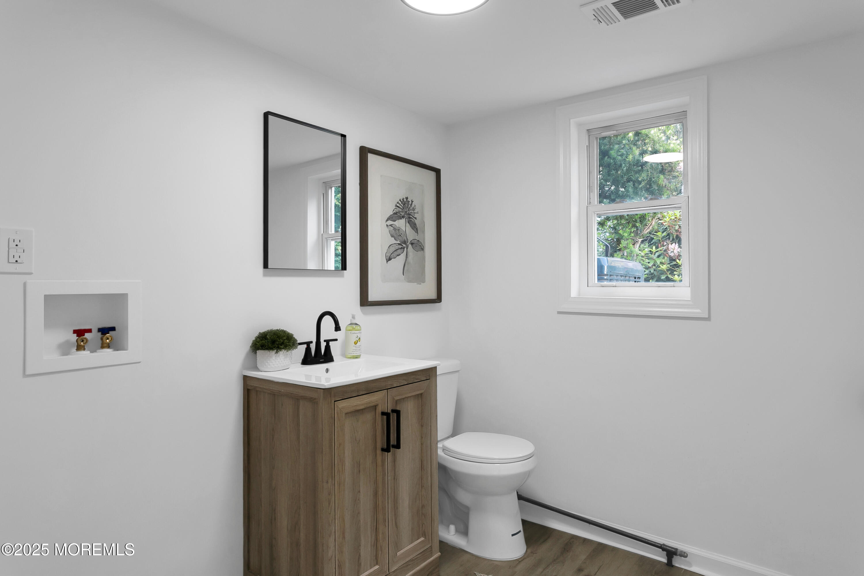 17 Woods End Road Middletown, NJ 07748 - Photo 26 of 39 17 Woods End Rd Middletown-print-043-026