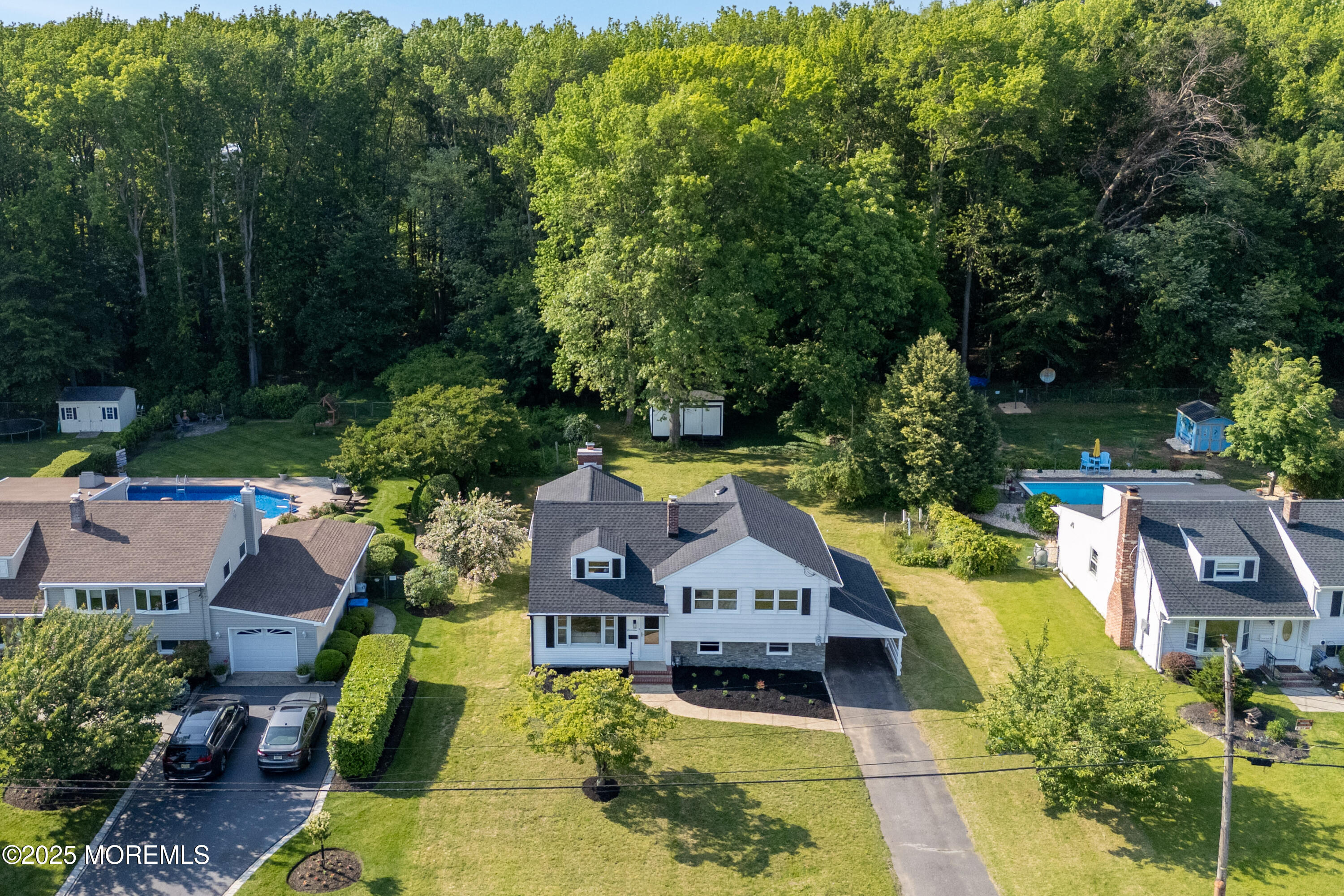 17 Woods End Road Middletown, NJ 07748 - Photo 3 of 39 17 Woods End Rd Middletown-print-002-013