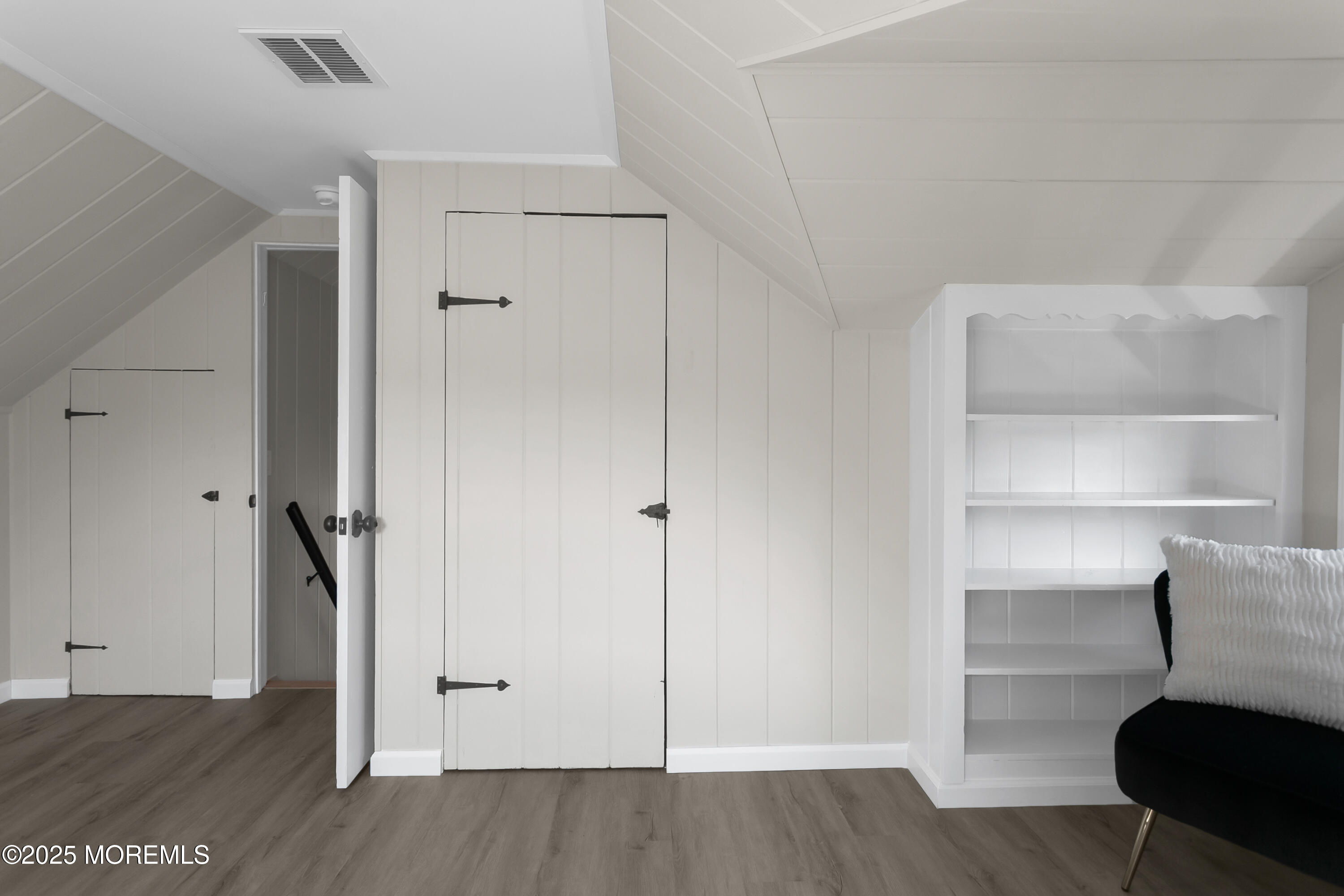 17 Woods End Road Middletown, NJ 07748 - Photo 32 of 39 17 Woods End Rd Middletown-print-072-053