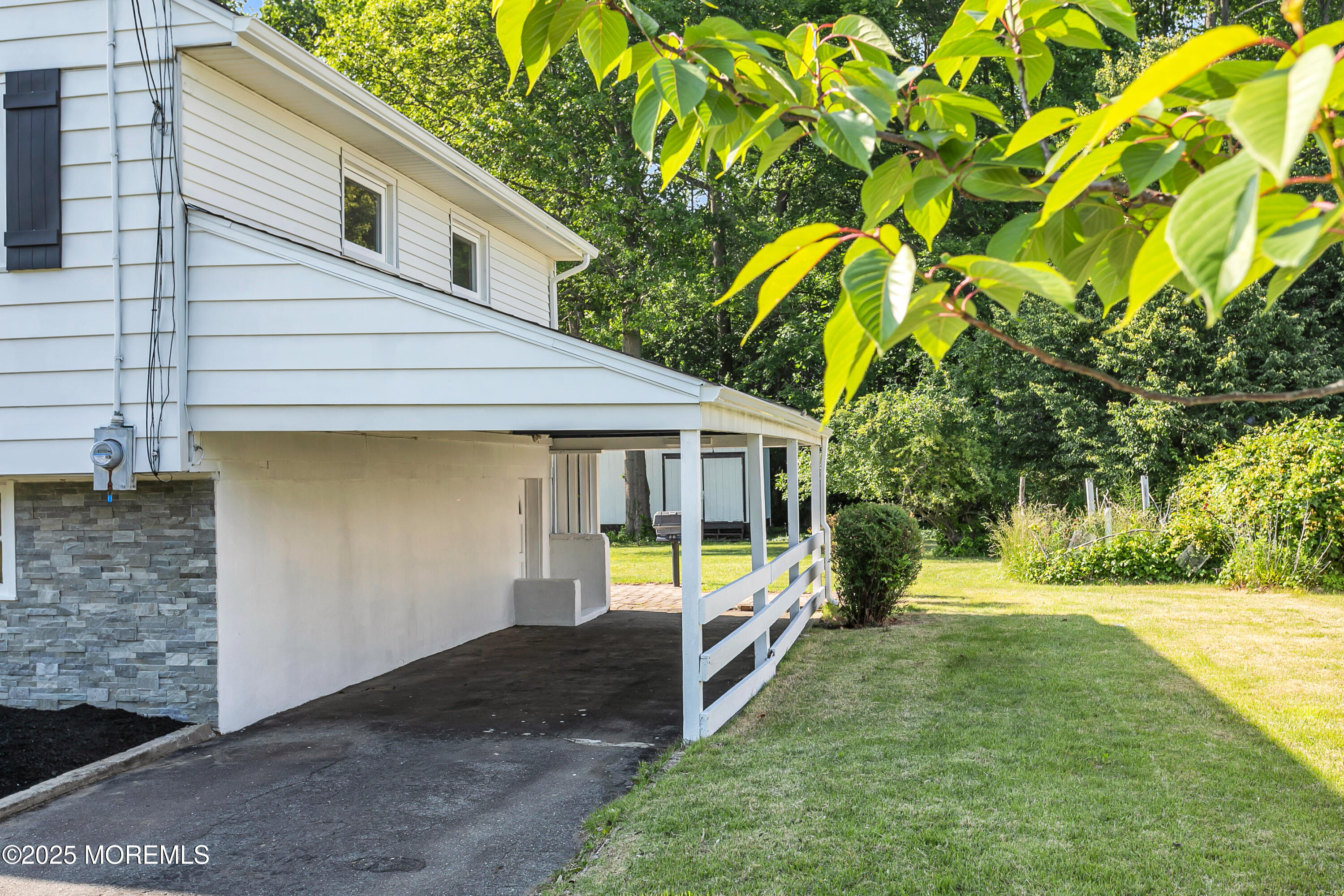 17 Woods End Road Middletown, NJ 07748 - Photo 39 of 39 17 Woods End Rd Middletown-print-069-063