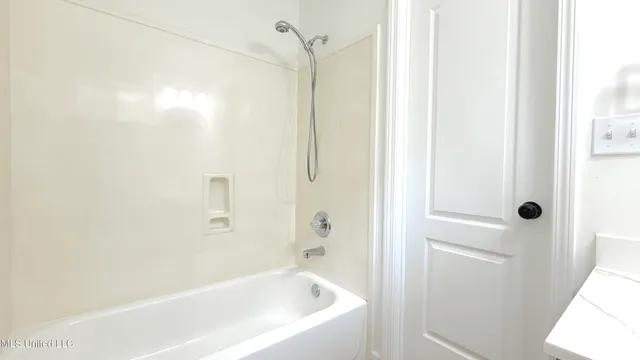 $383,900 | 7639 Savannah Cove, Olive Branch, MS 38654