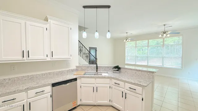 $383,900 | 7639 Savannah Cove, Olive Branch, MS 38654