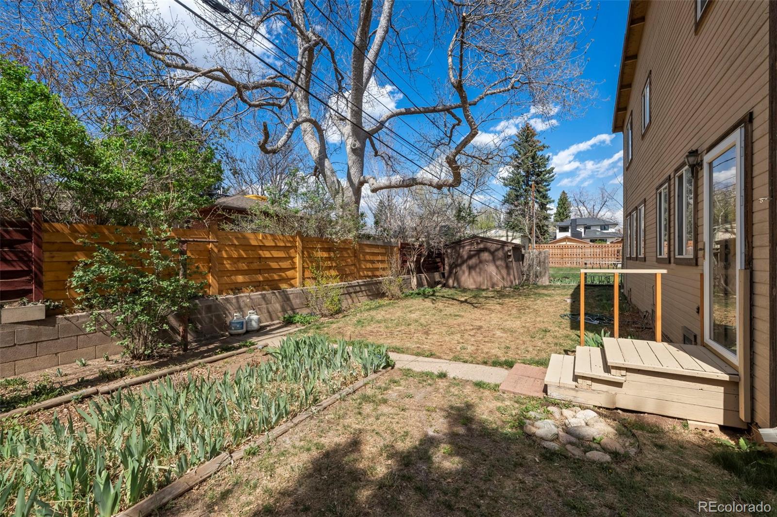 2935 17th Street Boulder, CO 80304 - Photo 30 of 38 a view of a backyard