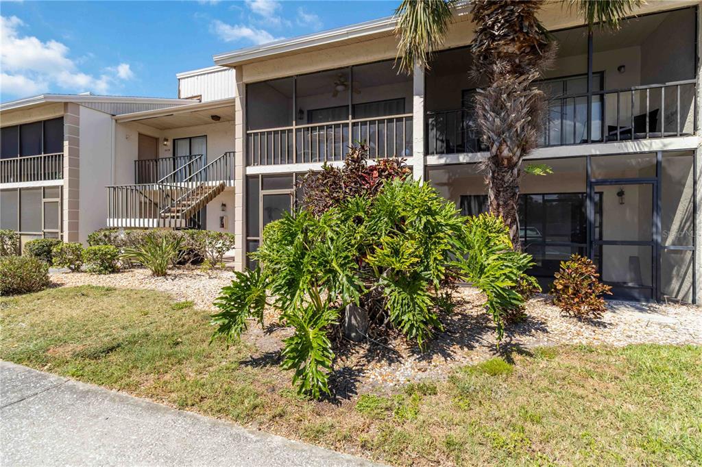 5416 Swift Road, Unit 27 Sarasota, FL 34231 - Photo 6 of 55