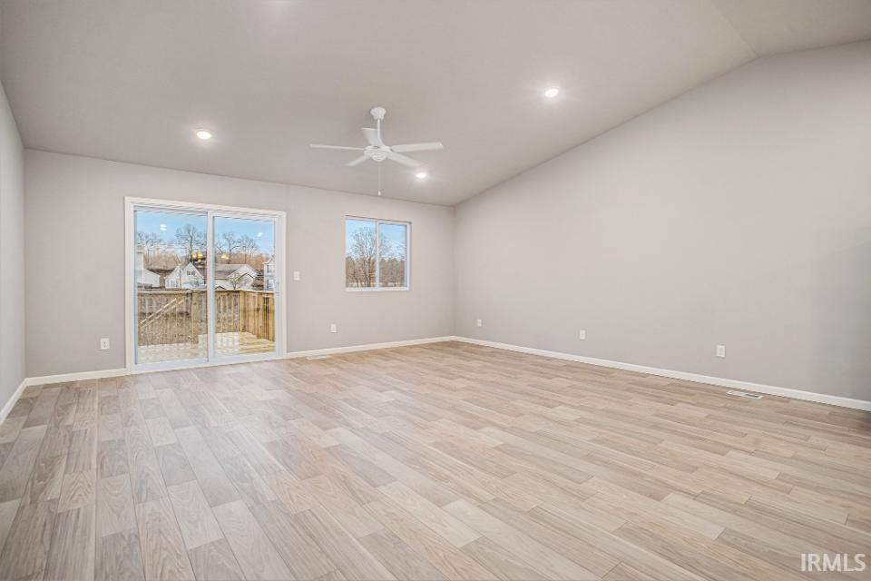 1349 Mitchell Drive Rochester, IN 46975 - Photo 4 of 26