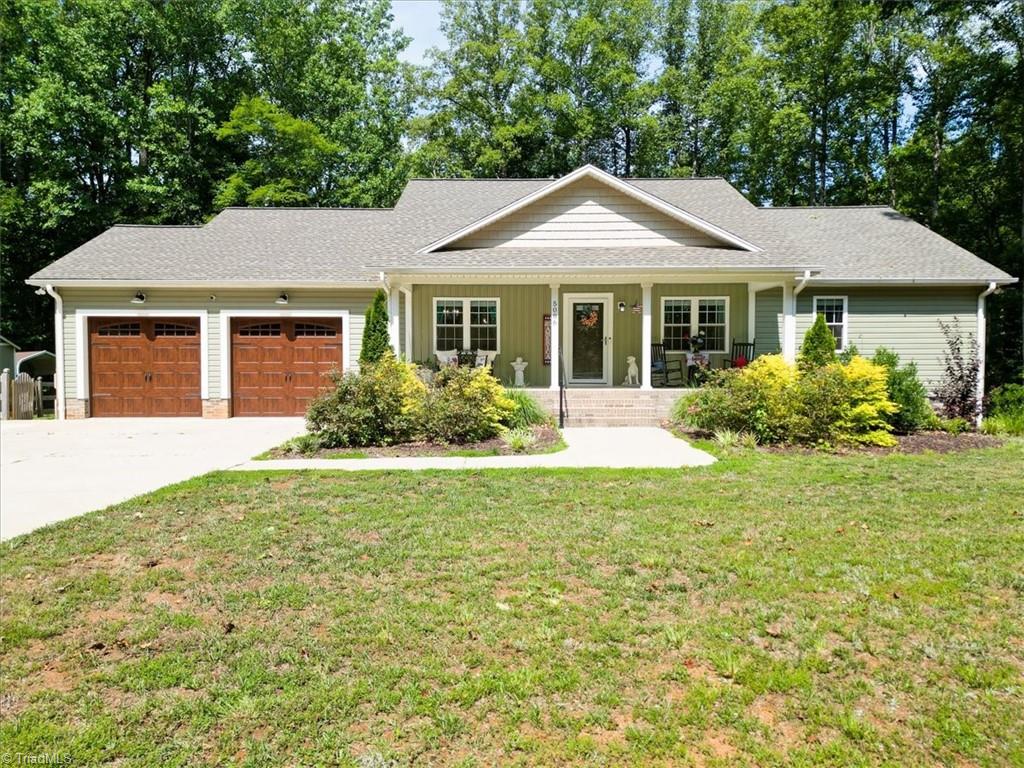 5086 Appalachian Road Winston-Salem, NC 27105 - Photo 3 of 50