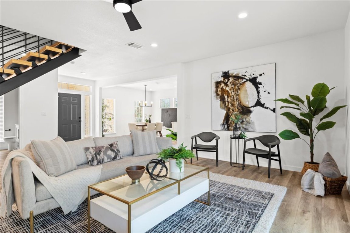 310 Saddle Blanket Drive Dripping Springs, TX 78620 - Photo 4 of 37