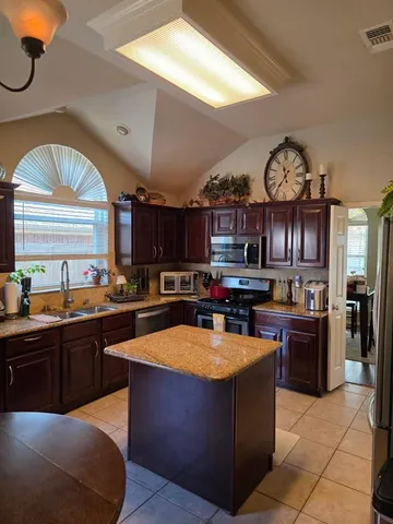 $364,000 | 3111 Brett Road, Corinth, TX 76210