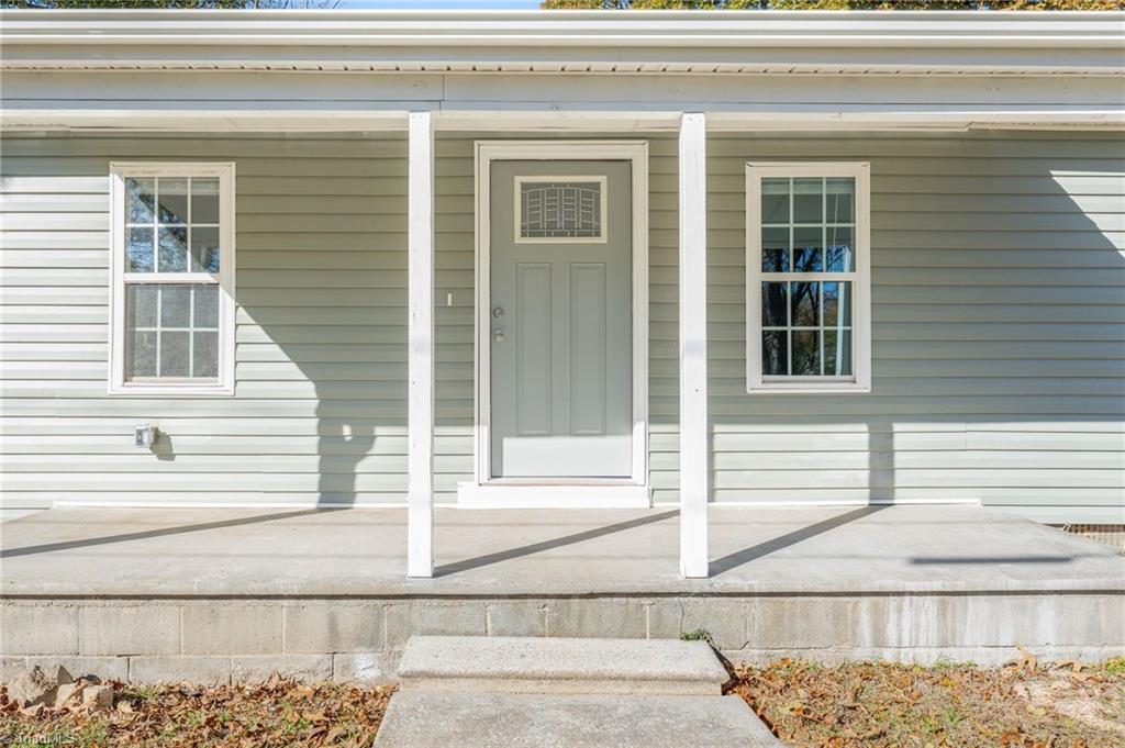 255 Summit Street Rural Hall, NC 27045 - Photo 2 of 37 Gallery Image 2