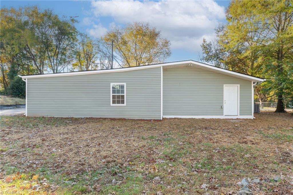 255 Summit Street Rural Hall, NC 27045 - Photo 28 of 37 Gallery Image 28