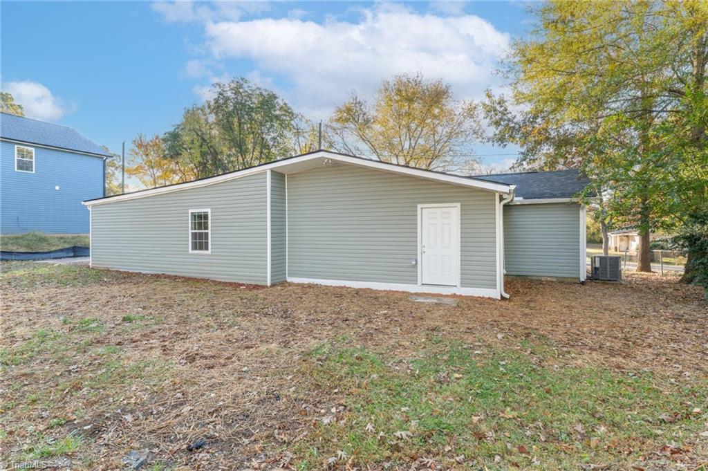 255 Summit Street Rural Hall, NC 27045 - Photo 29 of 37 Gallery Image 29