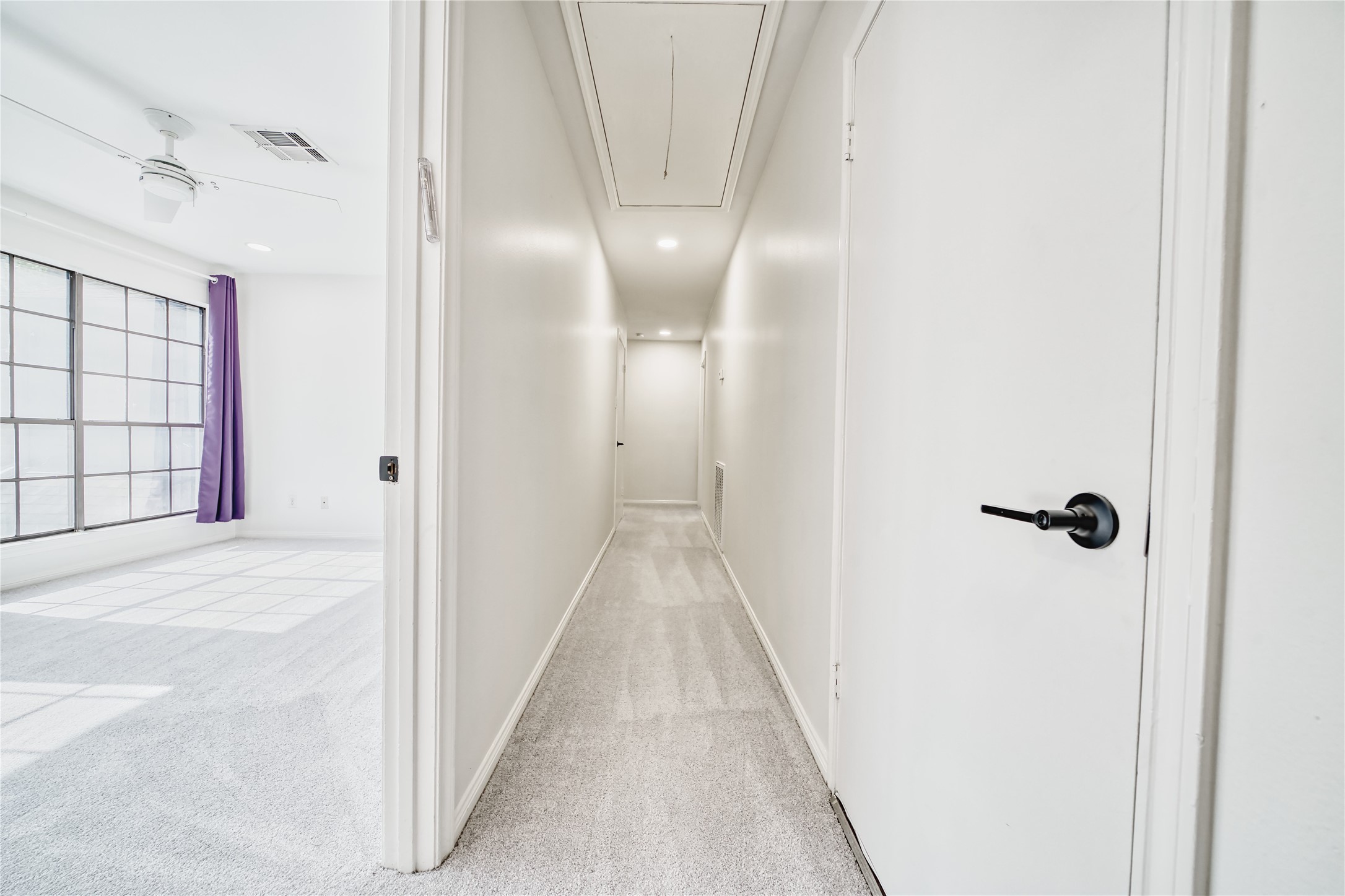 8006 Albin Lane Houston, TX 77071 - Photo 24 of 31 a view of a hallway