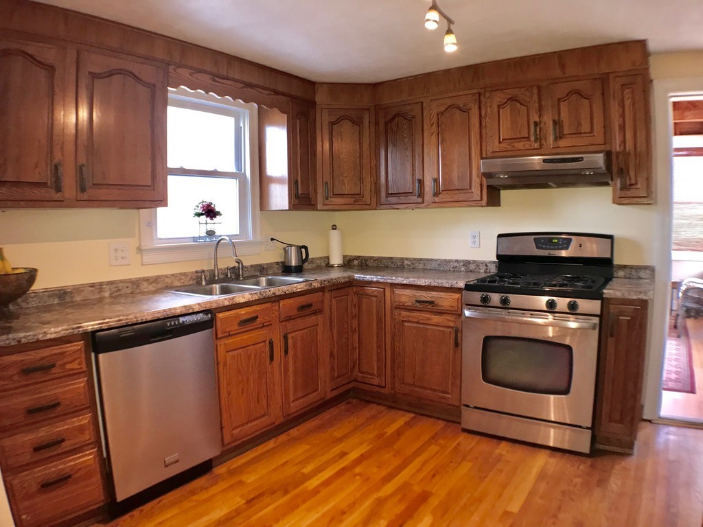 30 Stratton Drive Hudson, MA 01749 - Photo 8 of 19 Gallery Image 8
