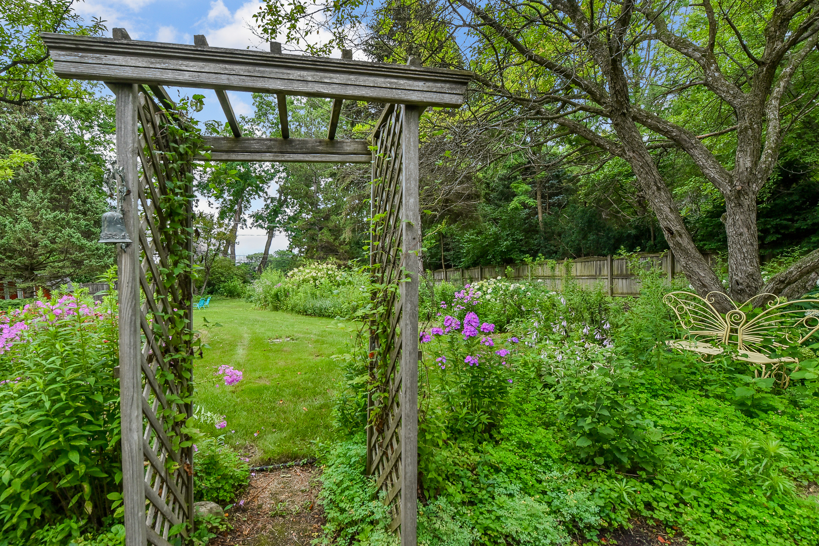 2115 Driving Park Road Wheaton, IL 60187 - Photo 31 of 33