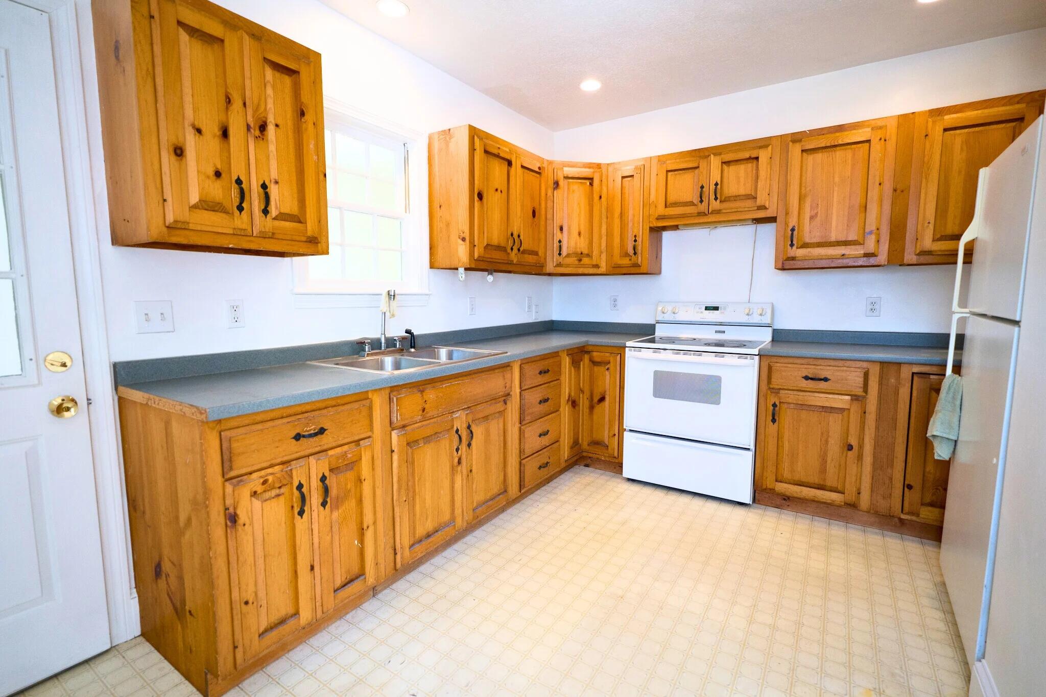 50 Alder Street Portland, ME 04101 - Photo 2 of 39 Unit 48 Kitchen