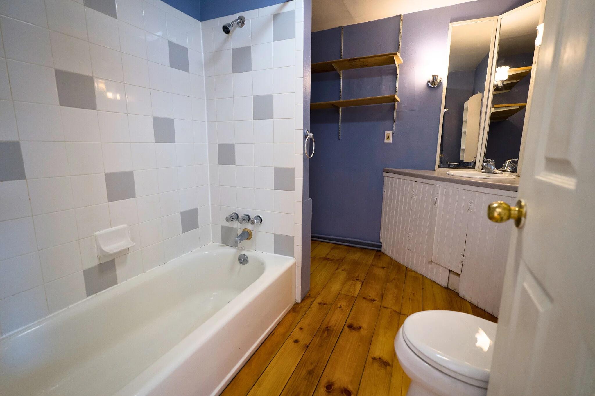 50 Alder Street Portland, ME 04101 - Photo 3 of 39 Unit 48 Bathroom