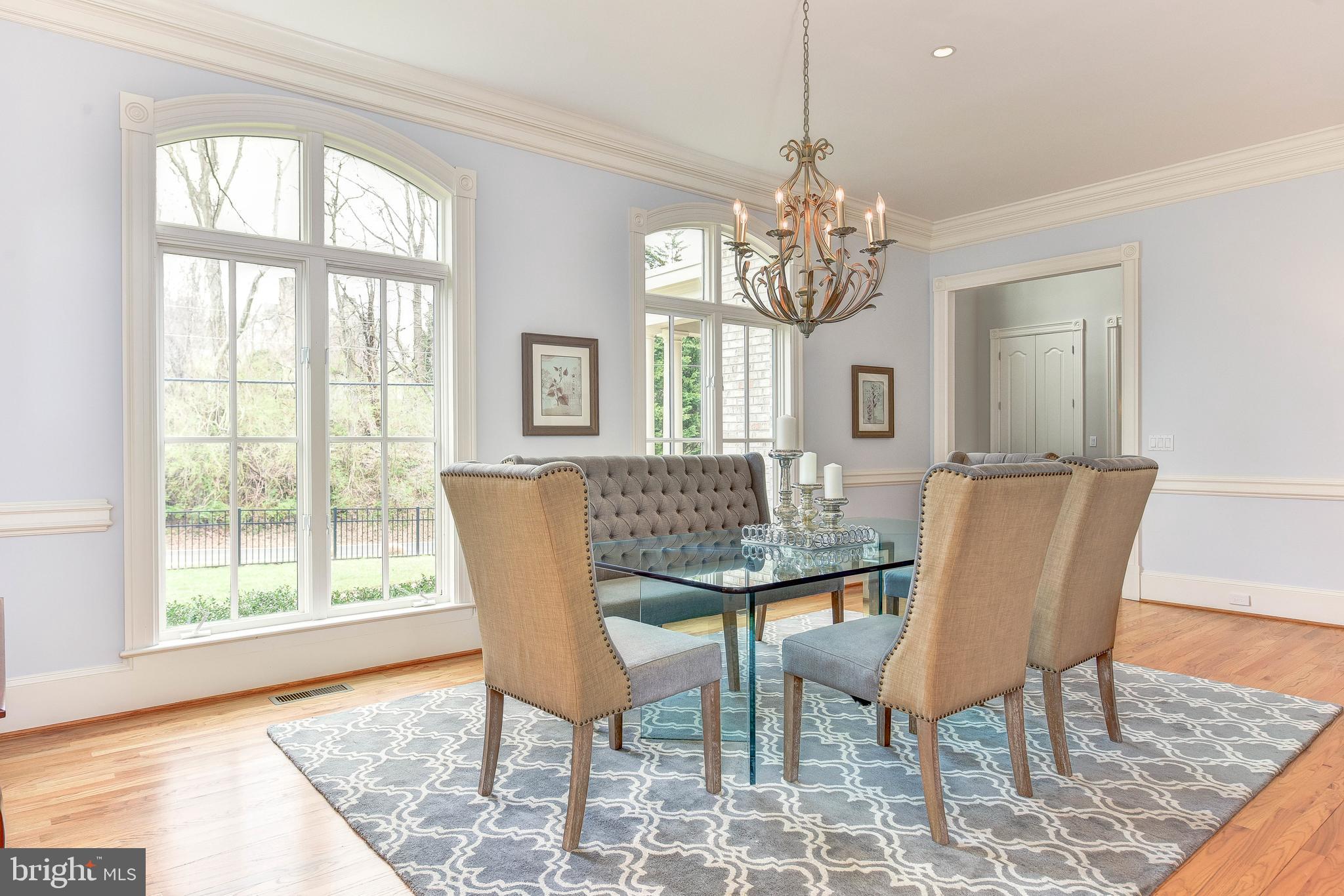 983 Spring Hill Road McLean, VA 22102 - Photo 9 of 41 Banquet sized Dining Room with crown molding