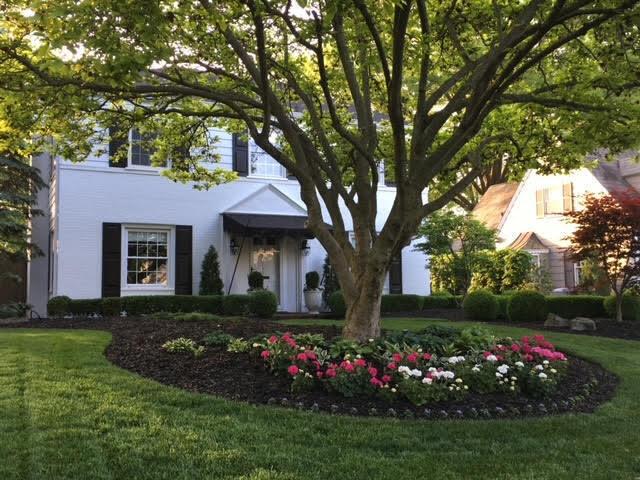 2574 Wexford Road Columbus, OH 43221 - Photo 3 of 35 Summer photo of front yard landscaping.