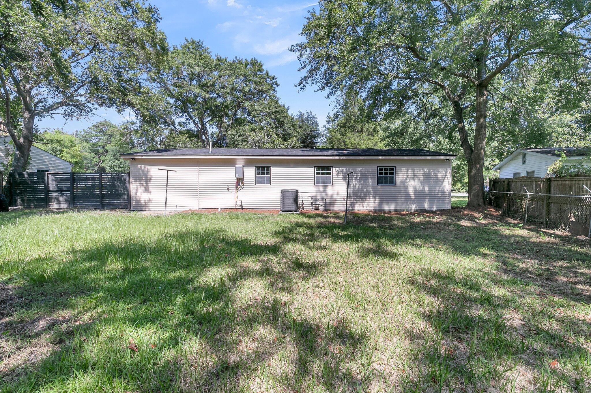 337 Cross Street Charleston, SC 29407 - Photo 4 of 35 CREM - 337 Cross St-11