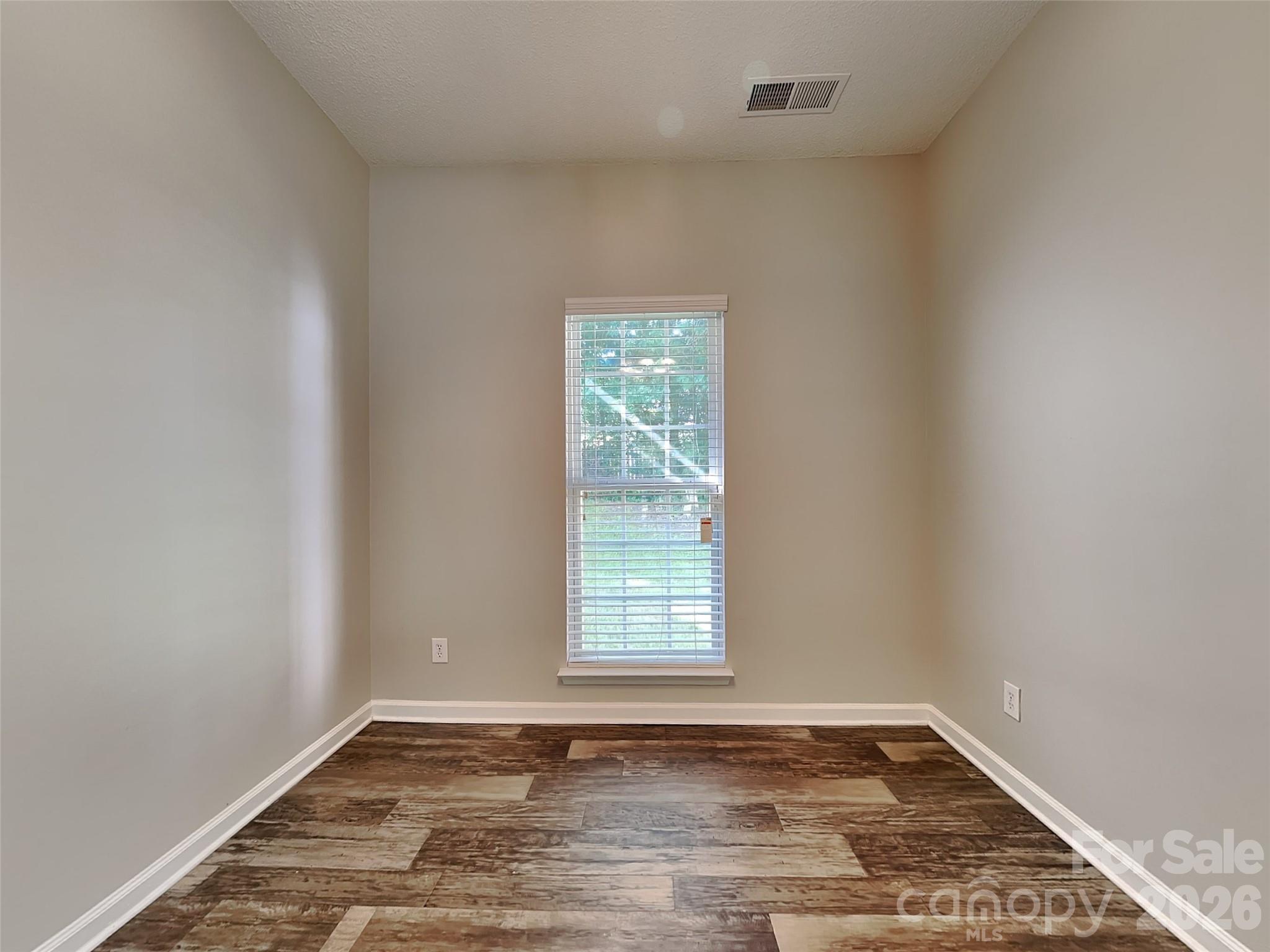 5414 Crisfield Road Charlotte, NC 28269 - Photo 6 of 17