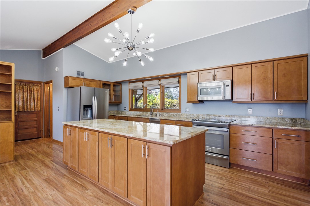 231 Lakeside Drive Walhalla, SC 29691 - Photo 15 of 47
