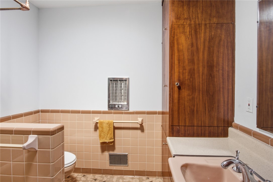 231 Lakeside Drive Walhalla, SC 29691 - Photo 26 of 47