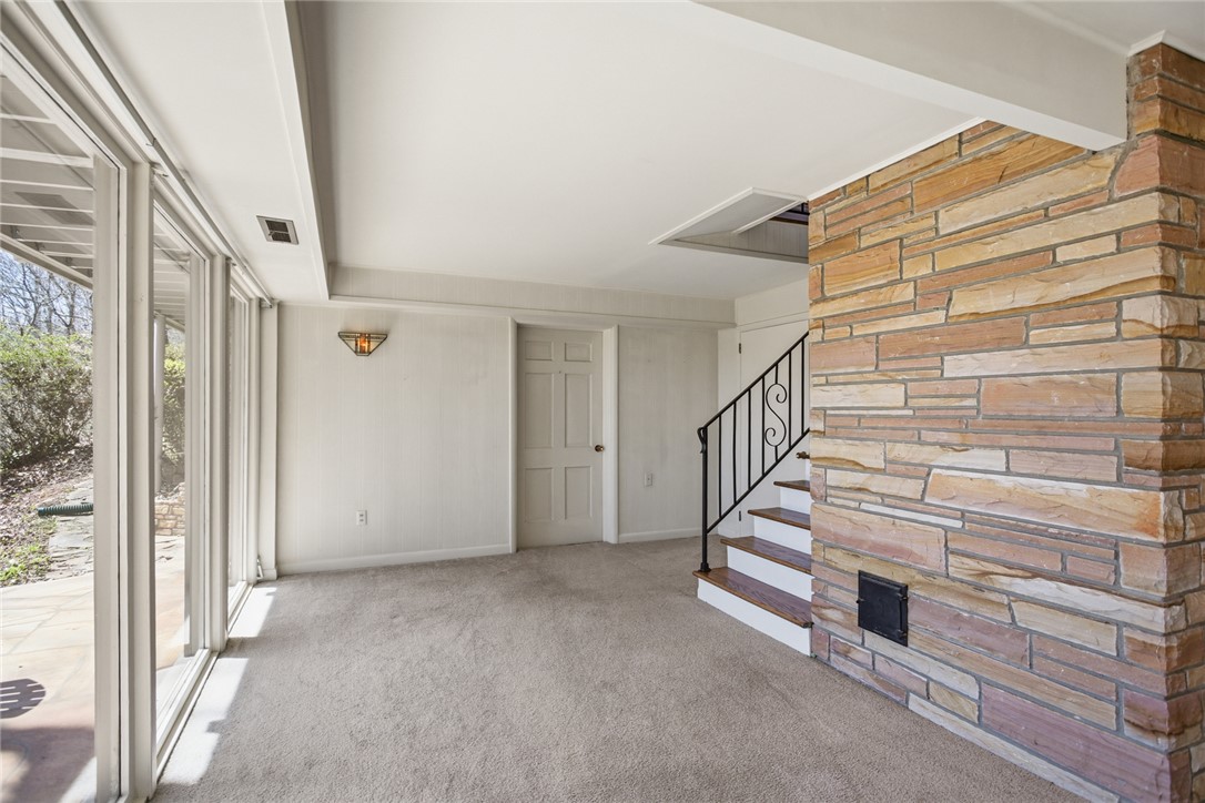 231 Lakeside Drive Walhalla, SC 29691 - Photo 34 of 47