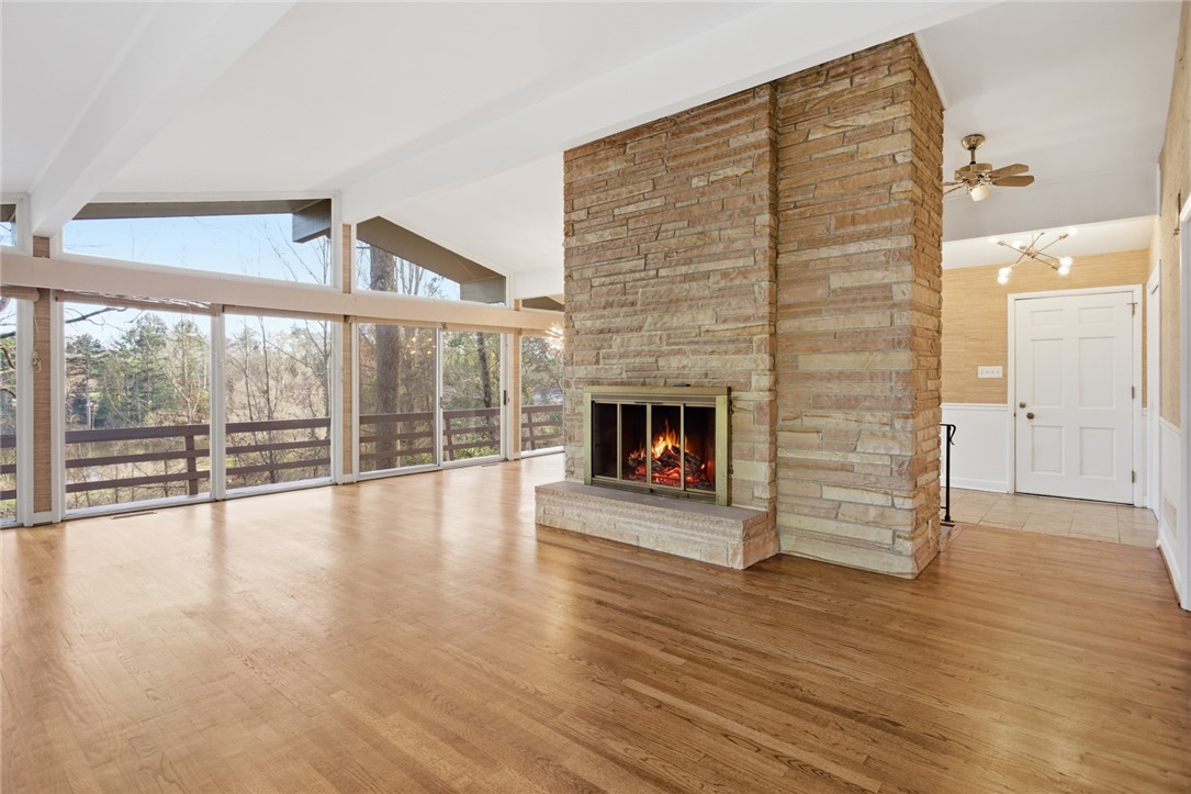 231 Lakeside Drive Walhalla, SC 29691 - Photo 10 of 47