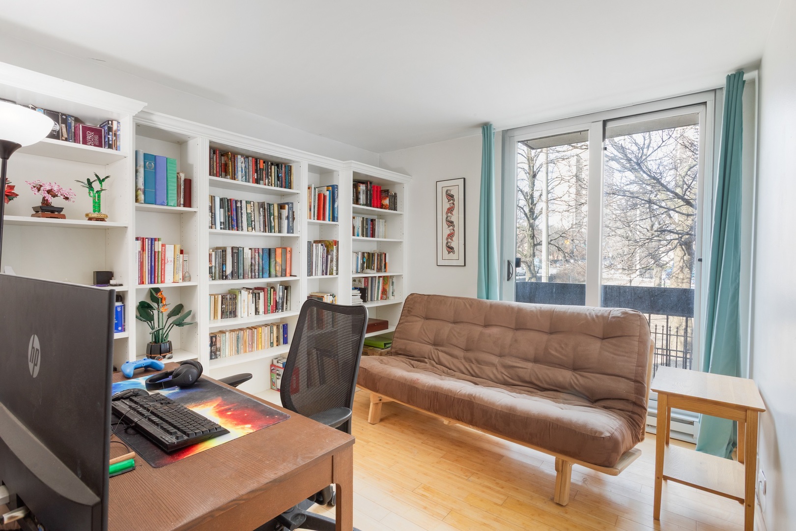 5901 North Sheridan Road, Unit 2K Chicago, IL 60660 - Photo 15 of 27 Gallery Image 15
