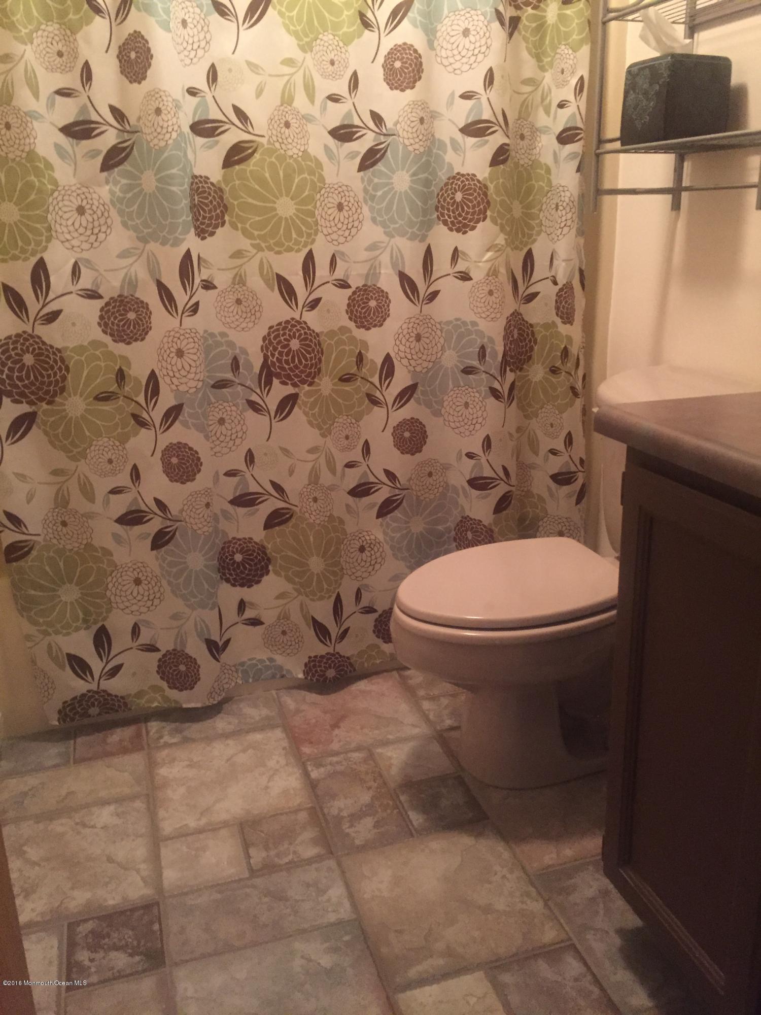 16 Hickory Hill Road Jackson, NJ 08527 - Photo 15 of 19 101
