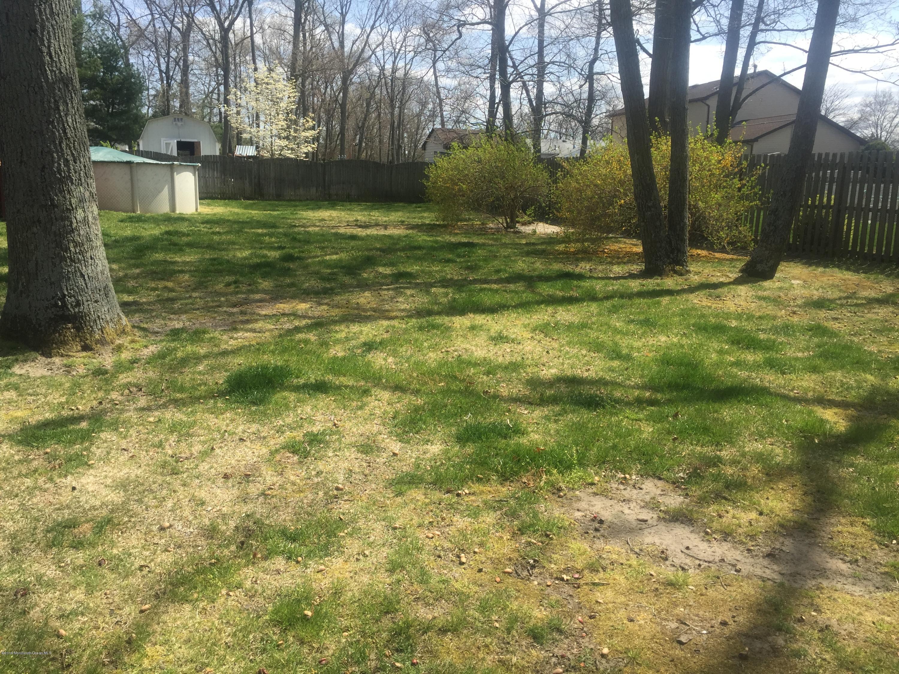 16 Hickory Hill Road Jackson, NJ 08527 - Photo 18 of 19 111