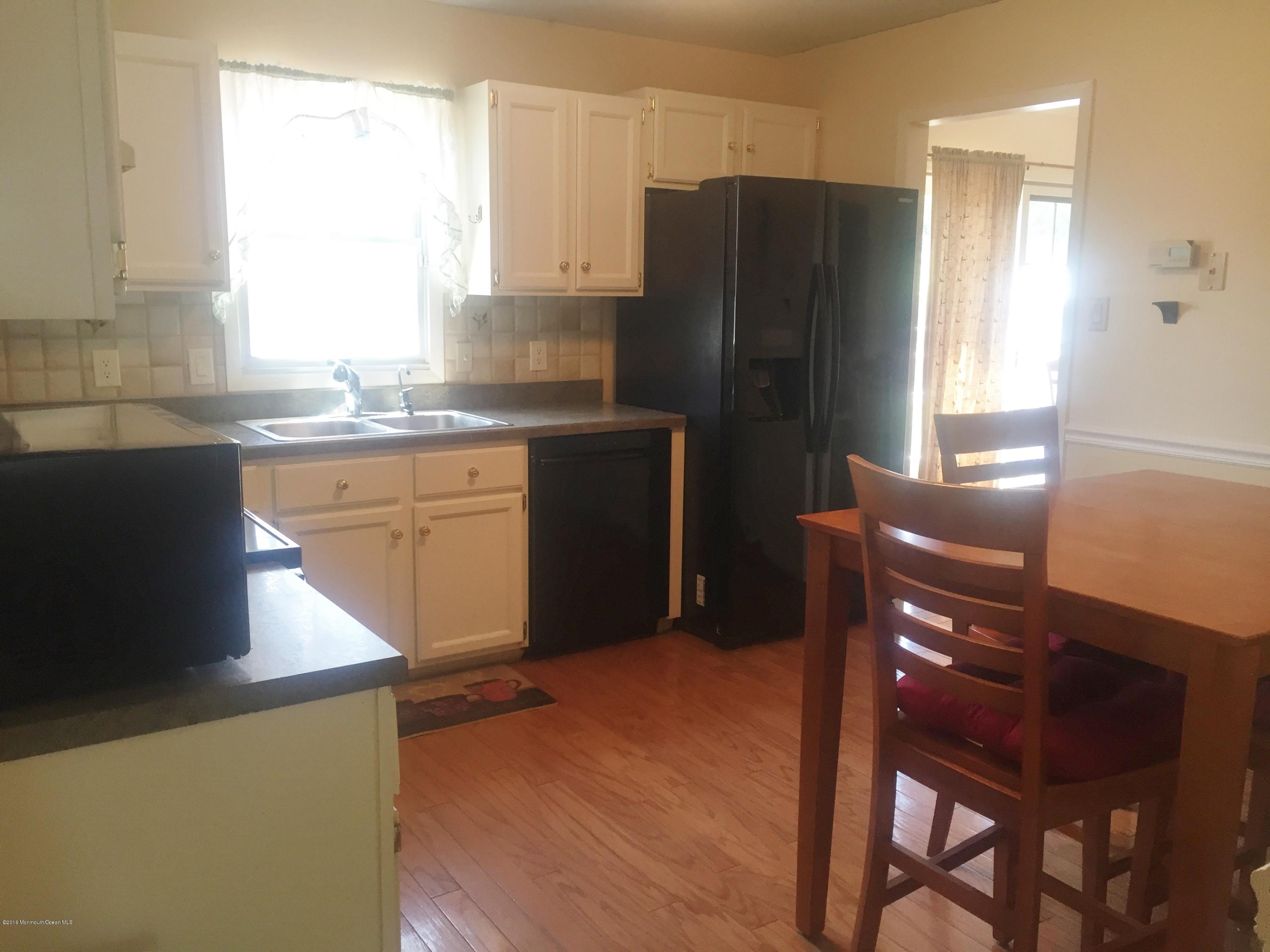 16 Hickory Hill Road Jackson, NJ 08527 - Photo 5 of 19 080