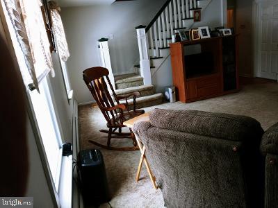 1024 3rd Avenue Croydon, PA 19021 - Photo 17 of 22 Living room