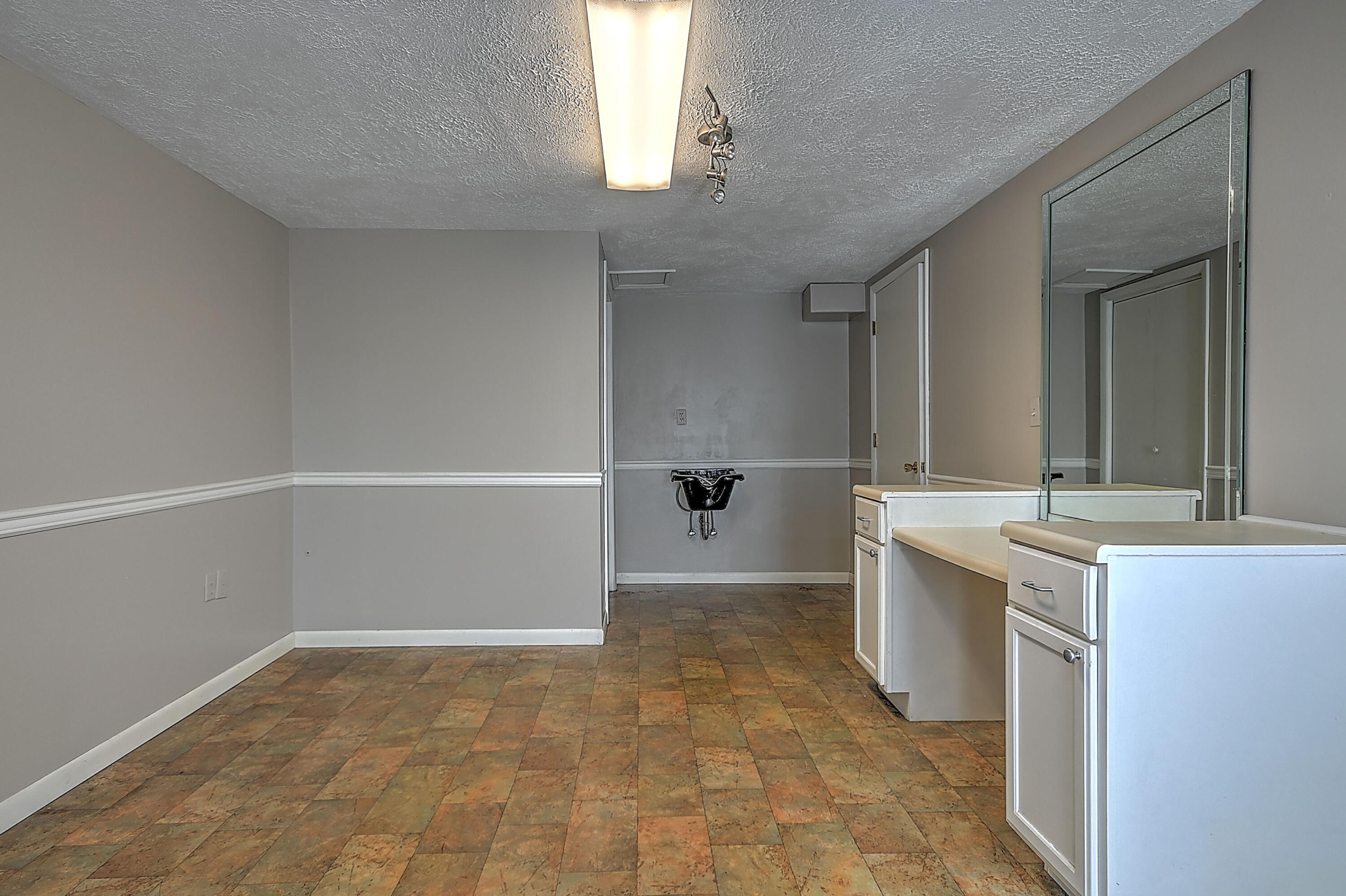 200 Chester Hill Road Bristol, VA 24201 - Photo 33 of 42 Chester Hill-33