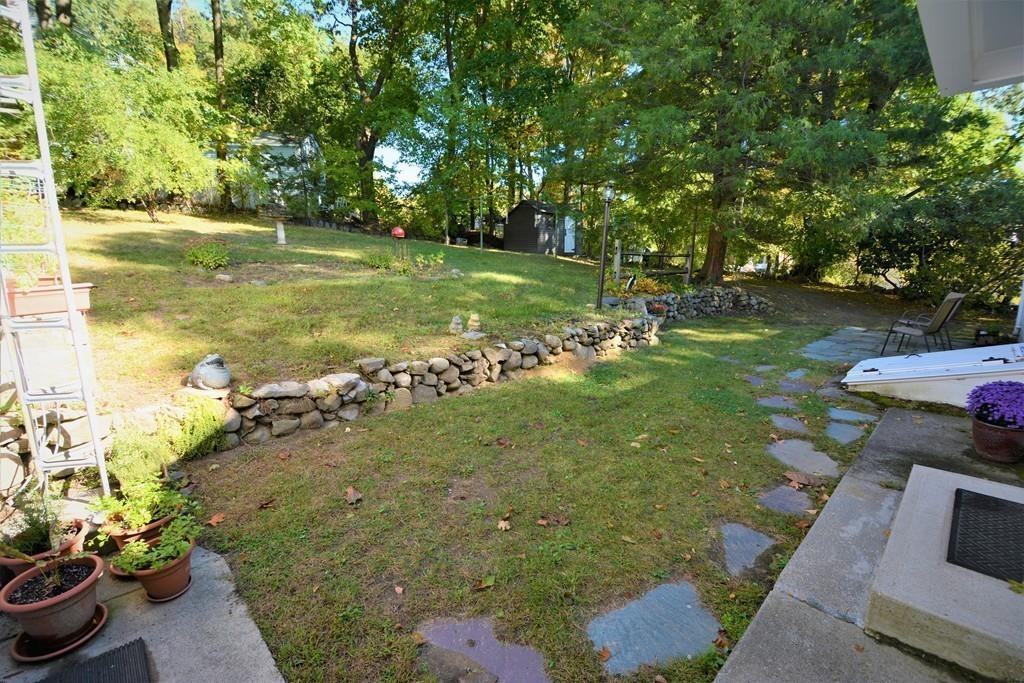18 Stratford Road Andover, MA 01810 - Photo 12 of 16 Gallery Image 12