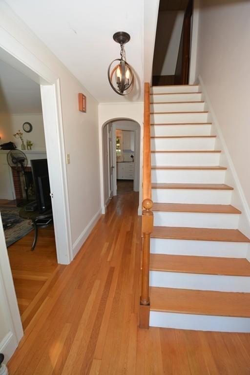 18 Stratford Road Andover, MA 01810 - Photo 6 of 16 Gallery Image 6