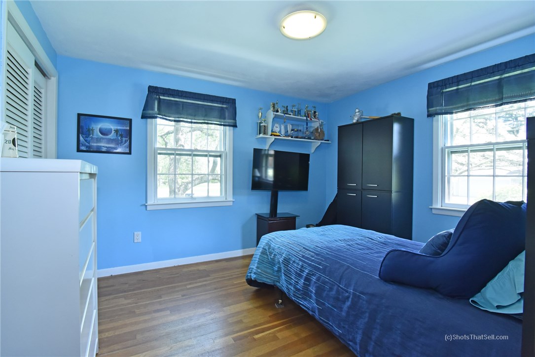 29 Landmark Road Warwick, RI 02886 - Photo 14 of 21 Bedroom