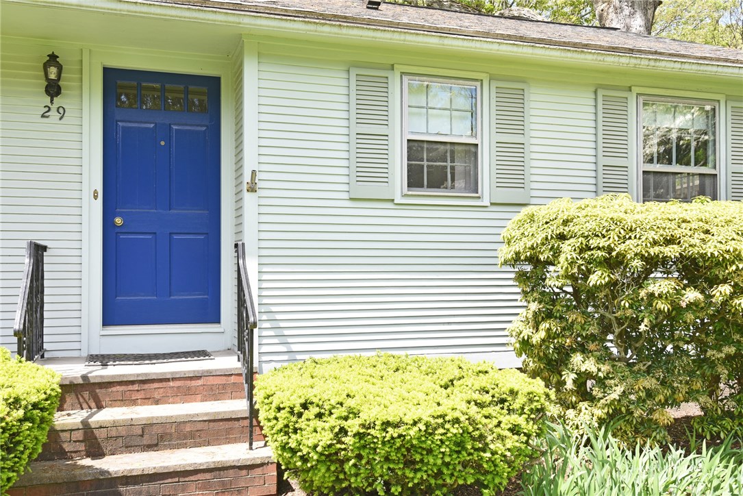 29 Landmark Road Warwick, RI 02886 - Photo 18 of 21 Front Entrance